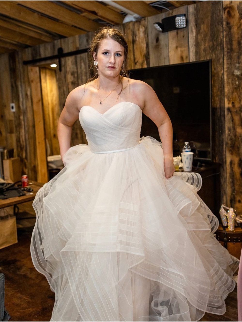 Wtoo Ivory Strapless Sweetheart Ball Gown